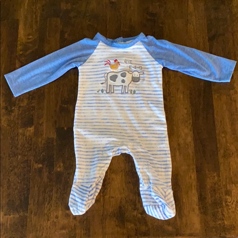 E-I-E-I-O Footie Outfit